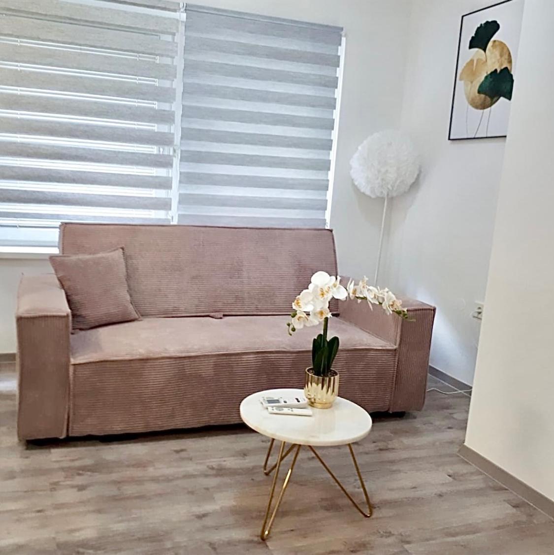 Ljubljana Central Lux Apartment With Free Parking Bagian luar foto